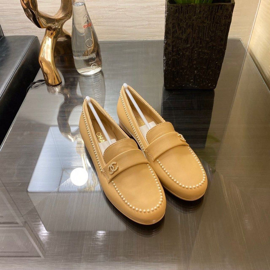 Chanel Pearl Embroidered Flats Sandals Lambskin Leather Spring/Summer Collection Tan