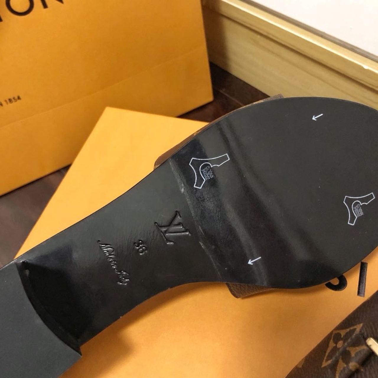 Louis Vuitton Lock It Flat Mules Monogram Canvas Calfskin Leather Spring/Summer 2020 Collection 1A64MN Brown