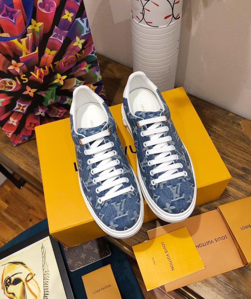 Louis Vuitton Time Out Low Top Sneakers Calfskin Leather Spring/Summer 2020 Collection 1A4XYE Denim Blue