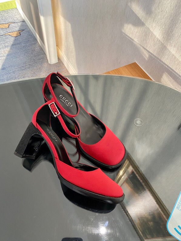 Gucci Platform Sandal Red