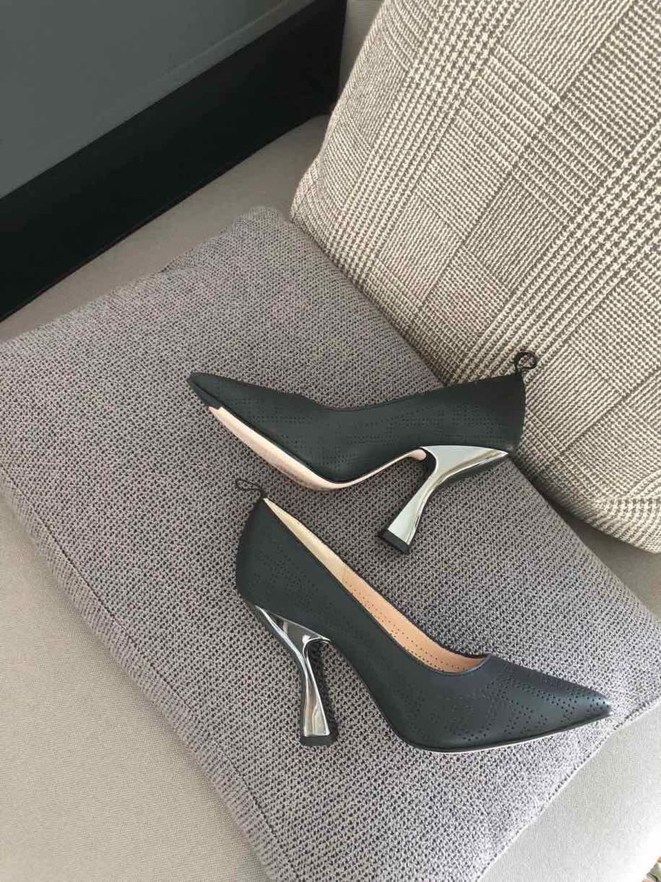 Fendi FF Perforated Pumps 85mm Spring/Summer Collection Black