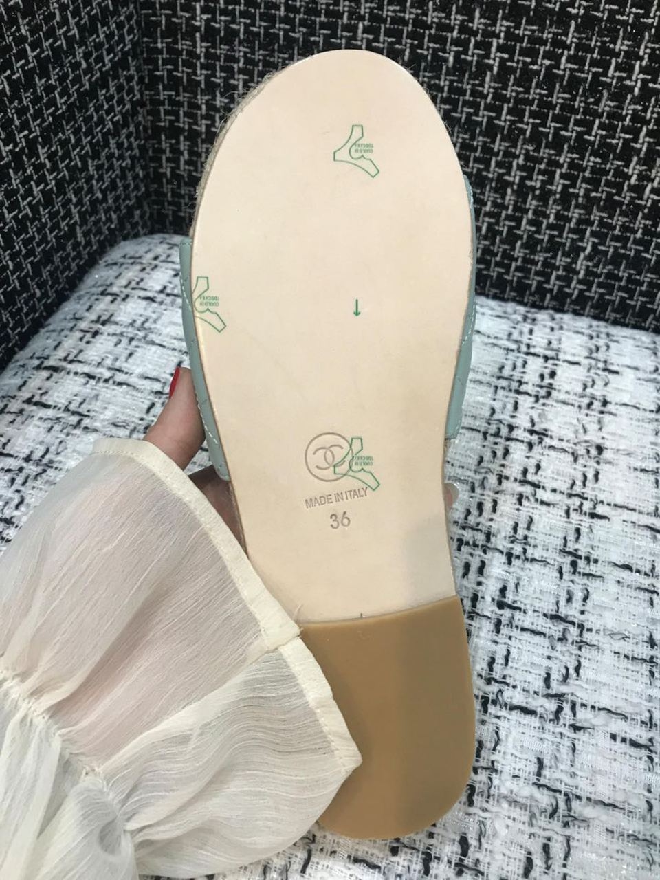 Chanel Quilted CC Logo Espadrille Slippers Calfskin Leather Spring/Summer Collection Light Blue/Blue