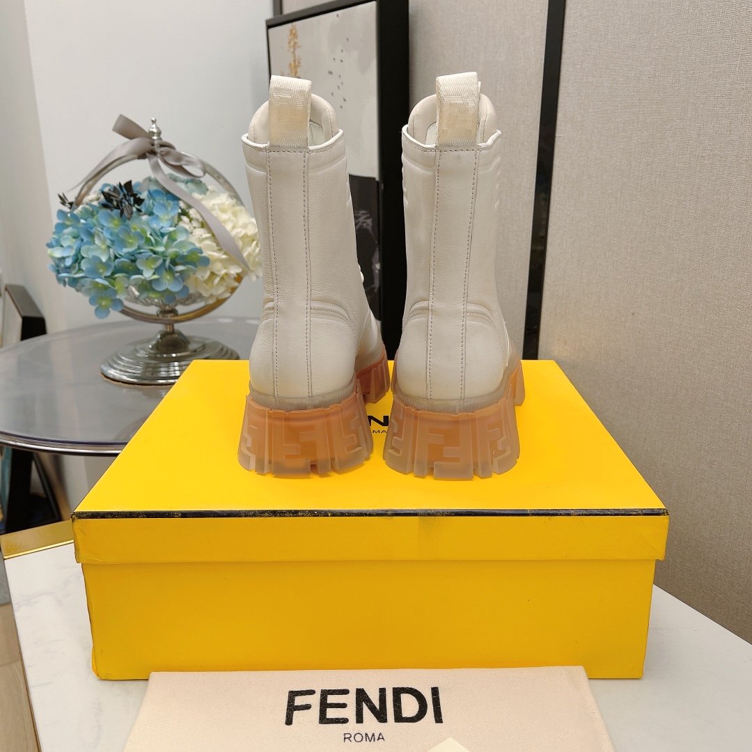 Fendi Force White