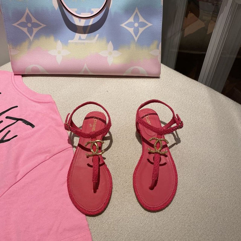 Chanel Pearl Embroidered CC Logo Thong Sandals Calfskin Leather Spring/Summer Act 1 Collection, Red