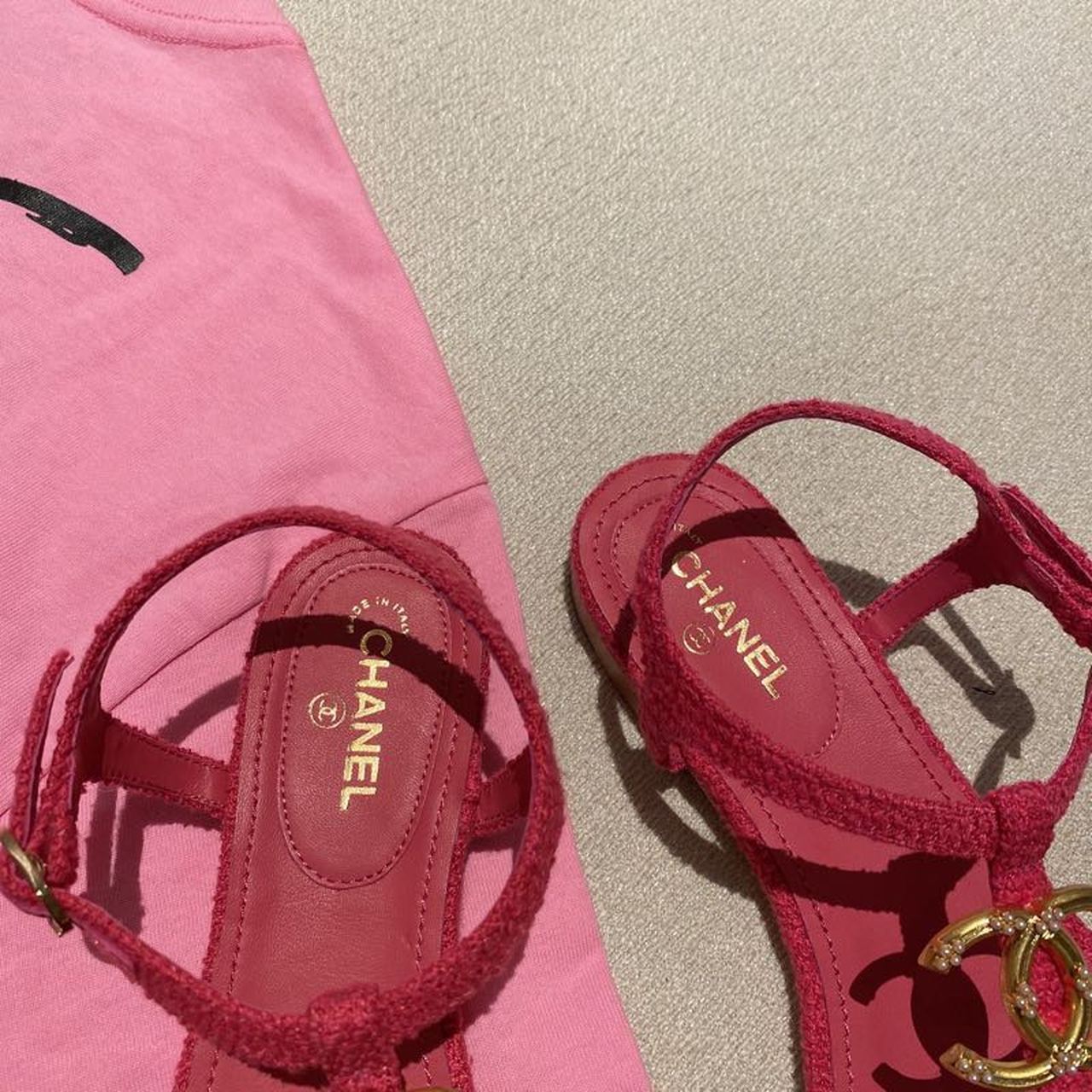 Chanel Pearl Embroidered CC Logo Thong Sandals Calfskin Leather Spring/Summer Act 1 Collection, Red