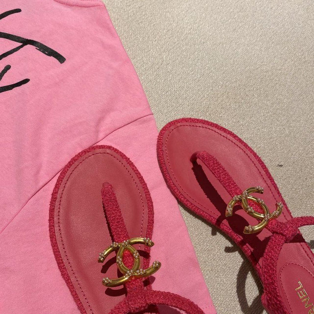 Chanel Pearl Embroidered CC Logo Thong Sandals Calfskin Leather Spring/Summer Act 1 Collection, Red