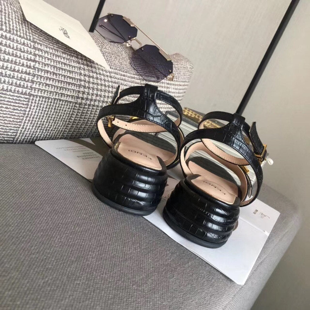 Fendi FF Block Heel Flat Sandals Croc Embossed Calfskin Leather Spring/Summer Collection Black