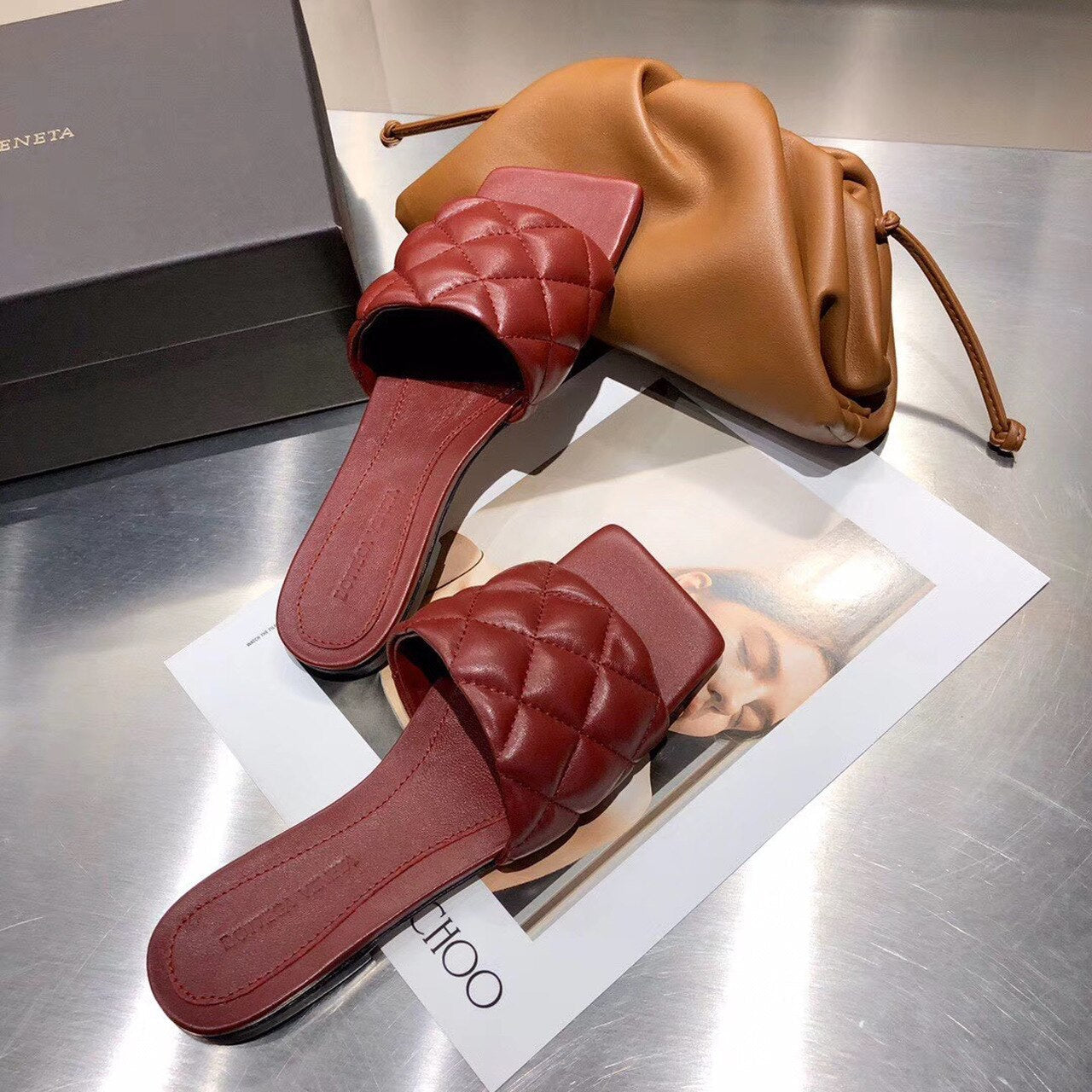 Bottega Veneta Square Toe Padded Sandals Calfskin Leather Spring/Summer 2020 Collection, Burgundy