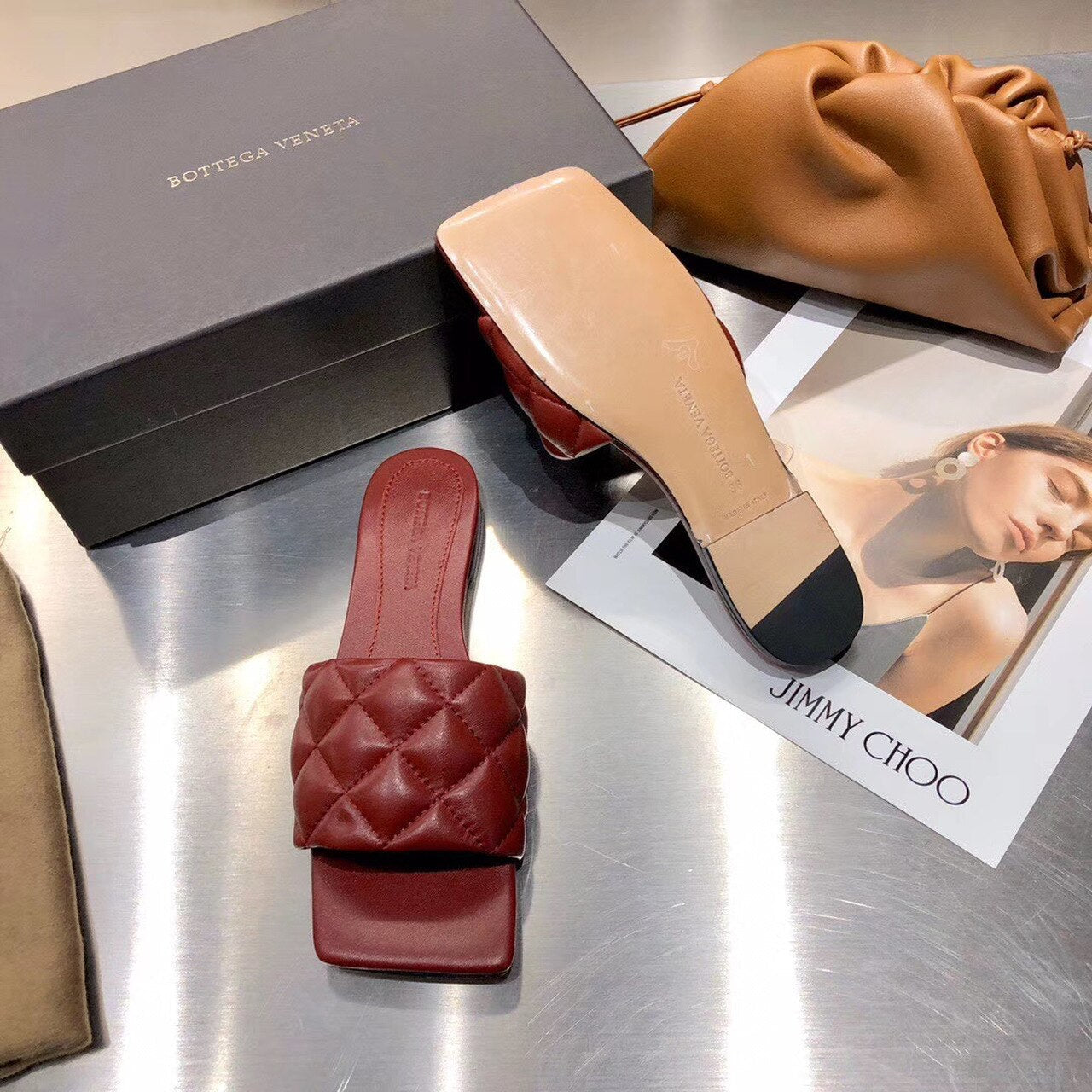Bottega Veneta Square Toe Padded Sandals Calfskin Leather Spring/Summer 2020 Collection, Burgundy