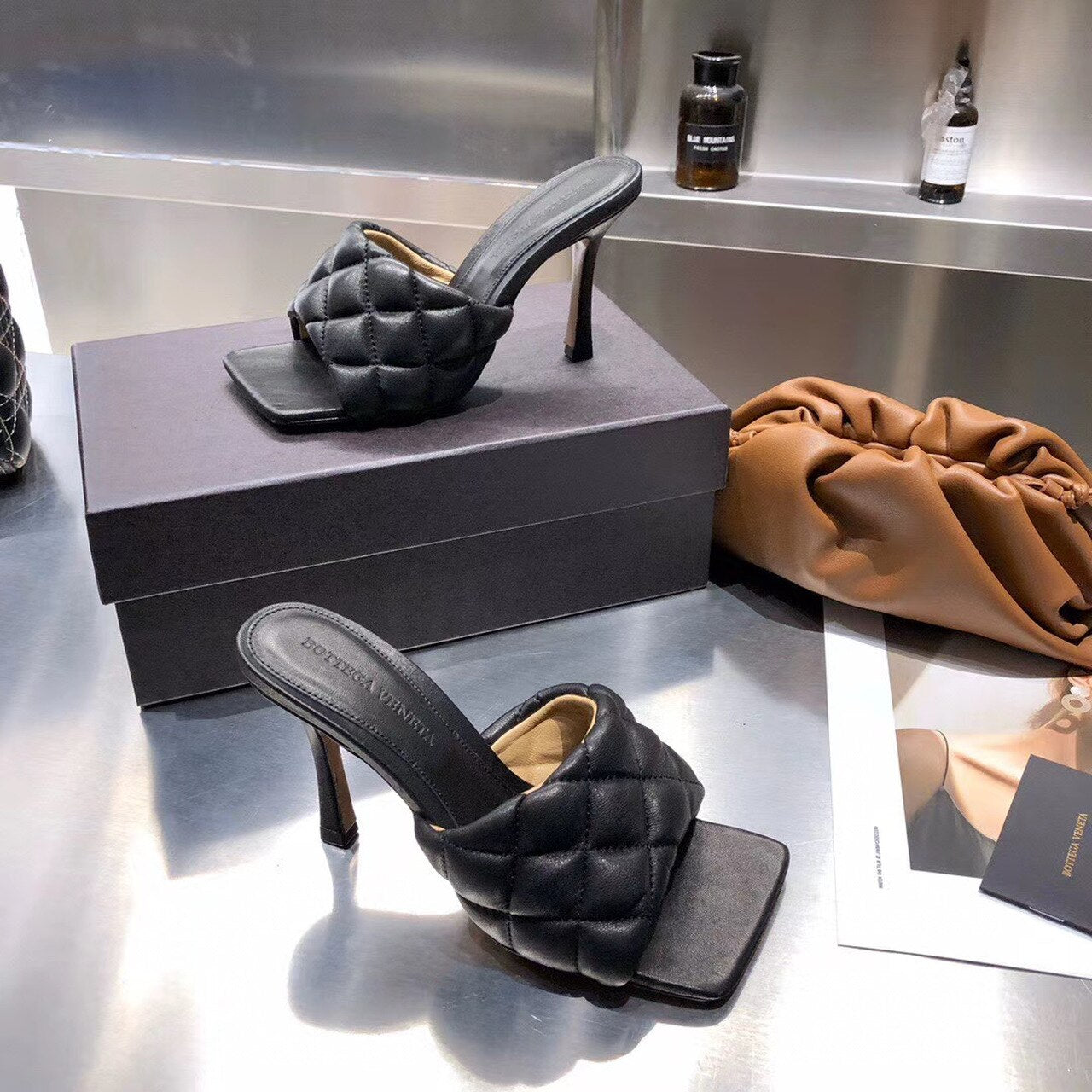 Bottega Veneta Puffy Dream Square Mules Lambskin Leather Spring/Summer 2020 Collection, Black