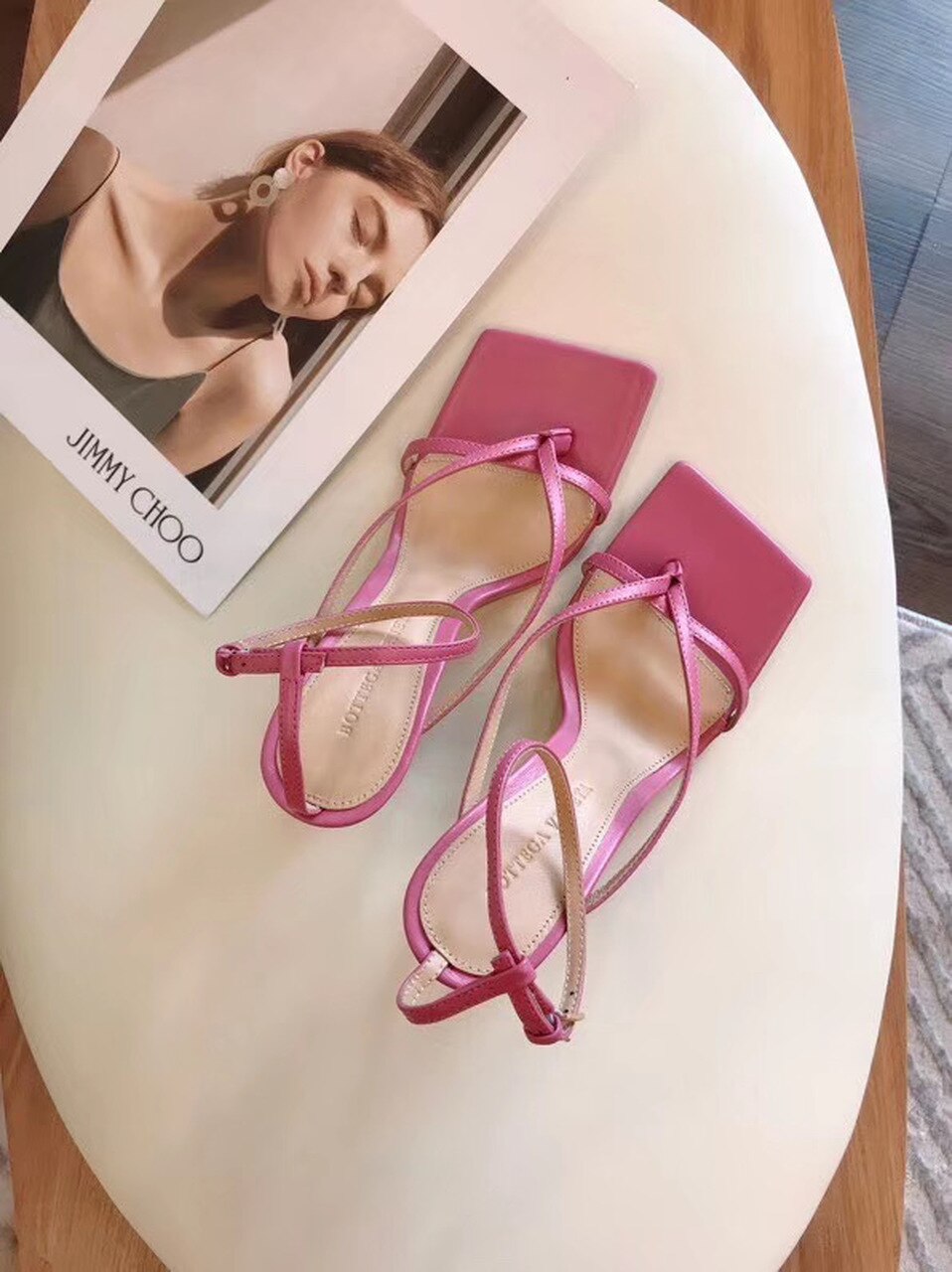 Bottega Veneta Square Toe Thong Sandals Lambskin Leather Spring/Summer 2020 Collection, Pink