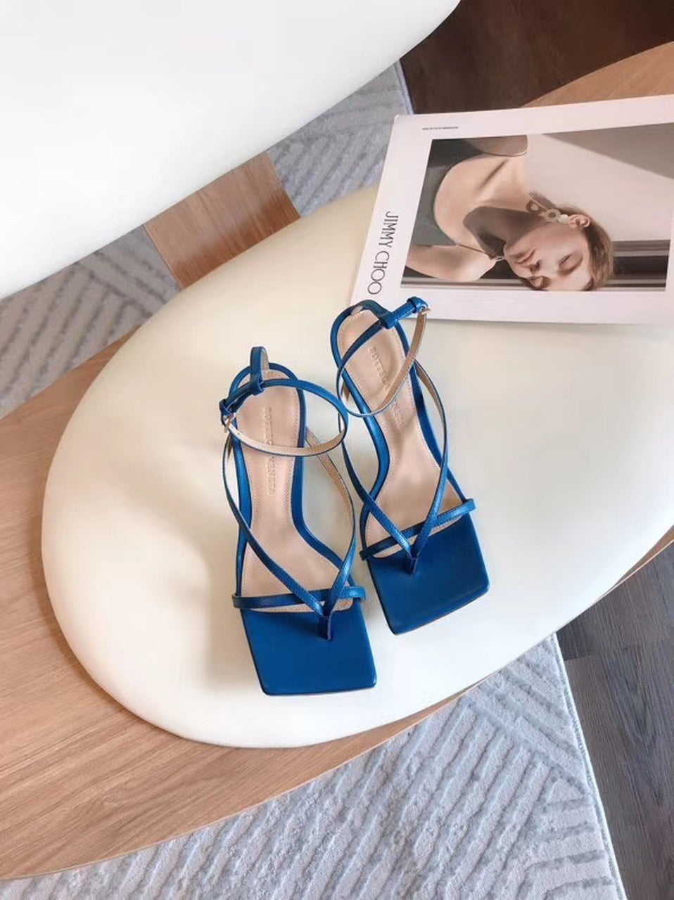 Bottega Veneta Square Toe Thong Sandals Lambskin Leather Spring/Summer 2020 Collection, Dark Blue