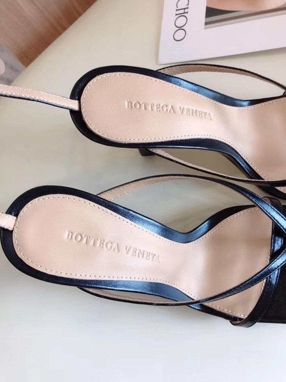 Bottega Veneta Square Toe Thong Sandals Lambskin Leather Spring/Summer Collection, Black