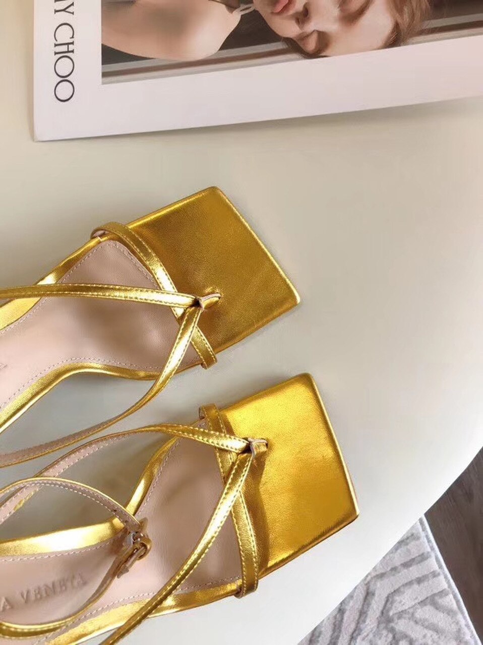 Bottega Veneta Square Toe Thong Sandals Lambskin Leather Spring/Summer 2020 Collection, Gold