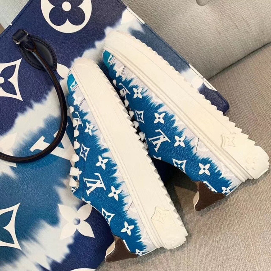 Louis Vuitton Tie Dye Escale Time Out Sneakers Calfskin Leather Spring/Summer Collection 1A7UM7 Blue