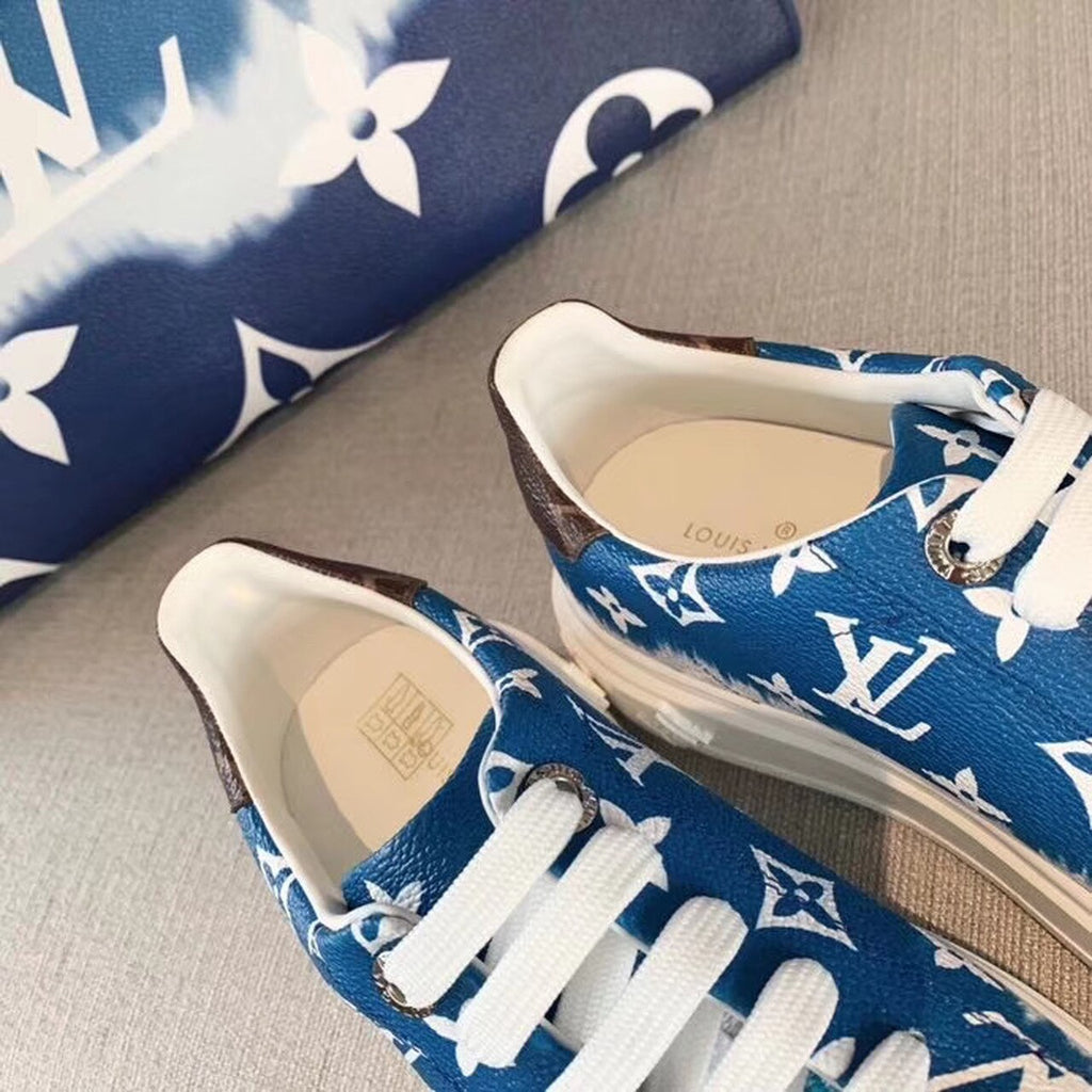 Louis Vuitton Tie Dye Escale Time Out Sneakers Calfskin Leather Spring/Summer Collection 1A7UM7 Blue