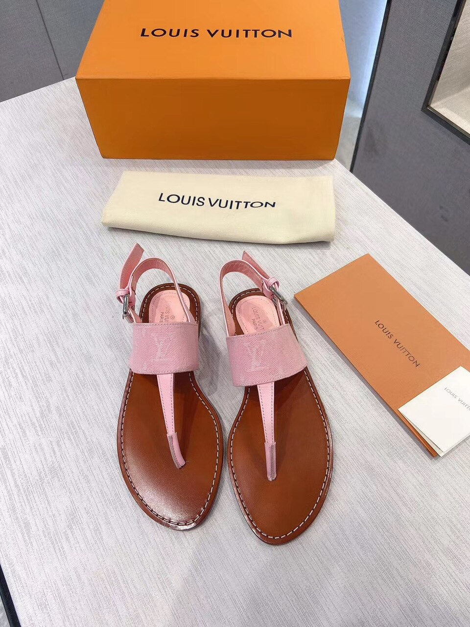 Louis Vuitton Starboard Denim Thong Sandals Calfskin Leather Spring/Summer 2020 Collection 1A7RDP Pink