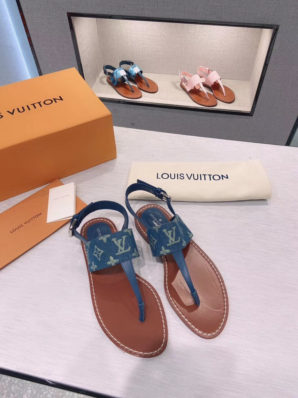 Louis Vuitton Starboard Denim Thong Sandals Calfskin Leather Spring/Summer Collection 1A7RDP Blue