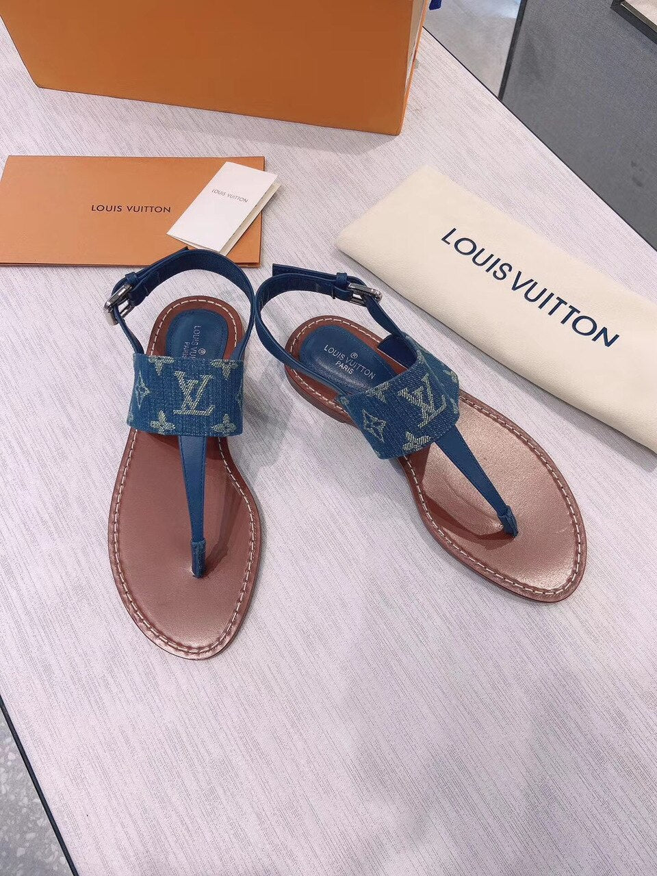 Louis Vuitton Starboard Denim Thong Sandals Calfskin Leather Spring/Summer Collection 1A7RDP Blue