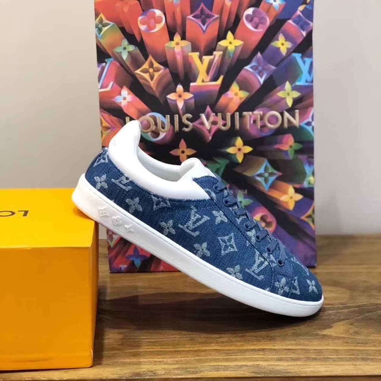 Louis Vuitton Luxembourg Sneakers Calfskin Leather Spring/Summer Collection 1A4XYE Denim Blue