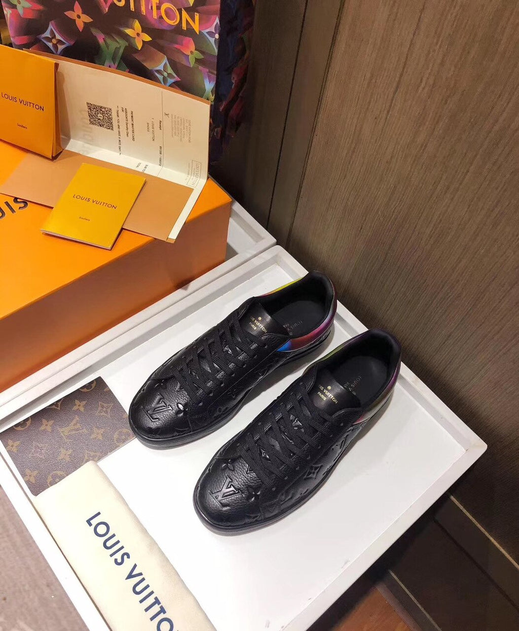 Louis Vuitton Luxembourg Sneakers Calfskin Leather Spring/Summer Collection 1A7S7D, Black