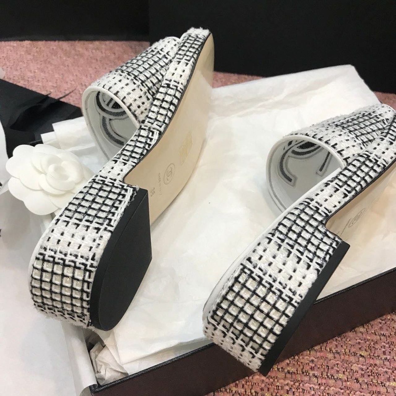 Chanel Tweed CC Logo Mule Sandals Calfskin Leather Spring/Summer Act 2 Collection, White/Gray
