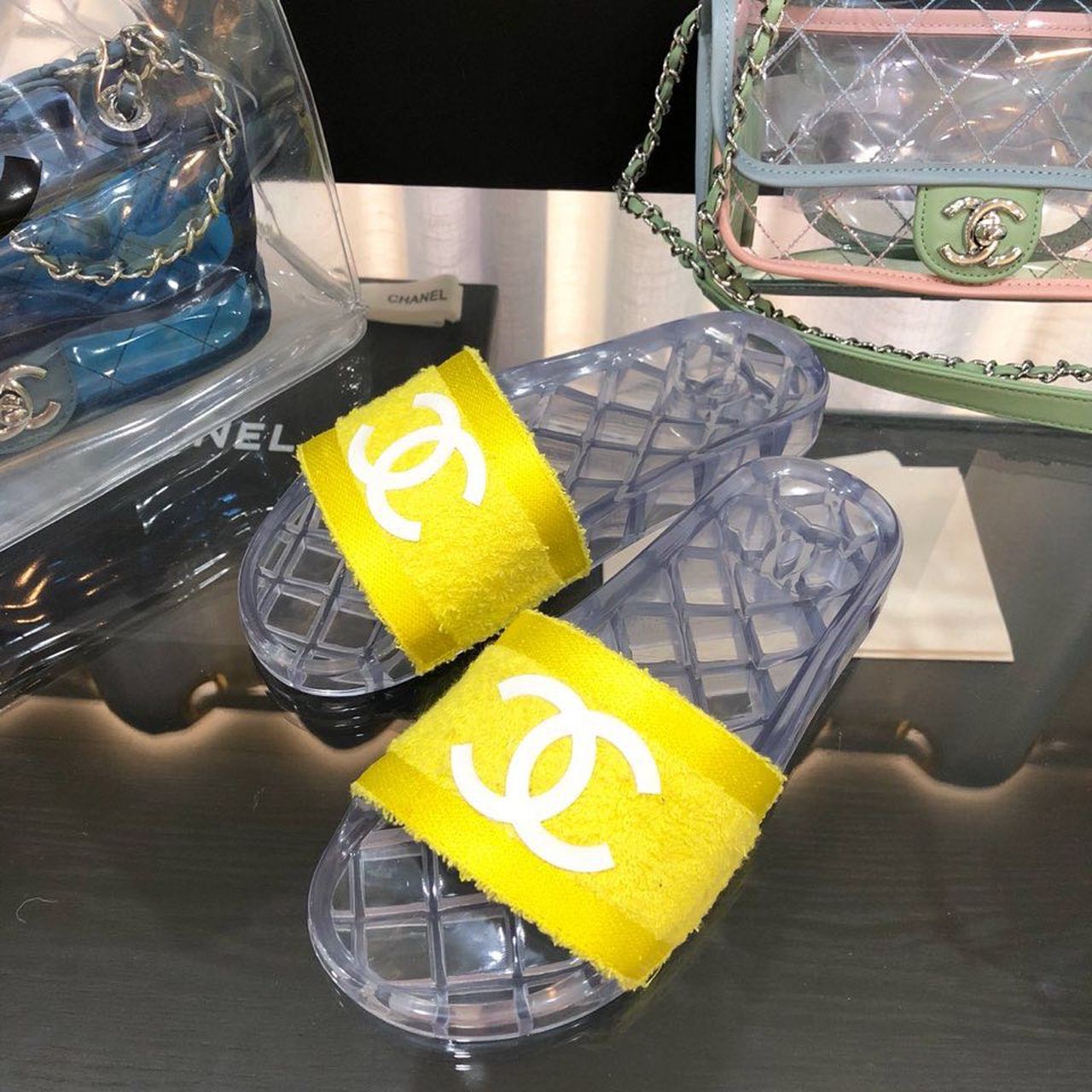 Chanel Fabric Transparent CC Logo PVC Pool Mules/Slides Spring/Summer Collection Yellow