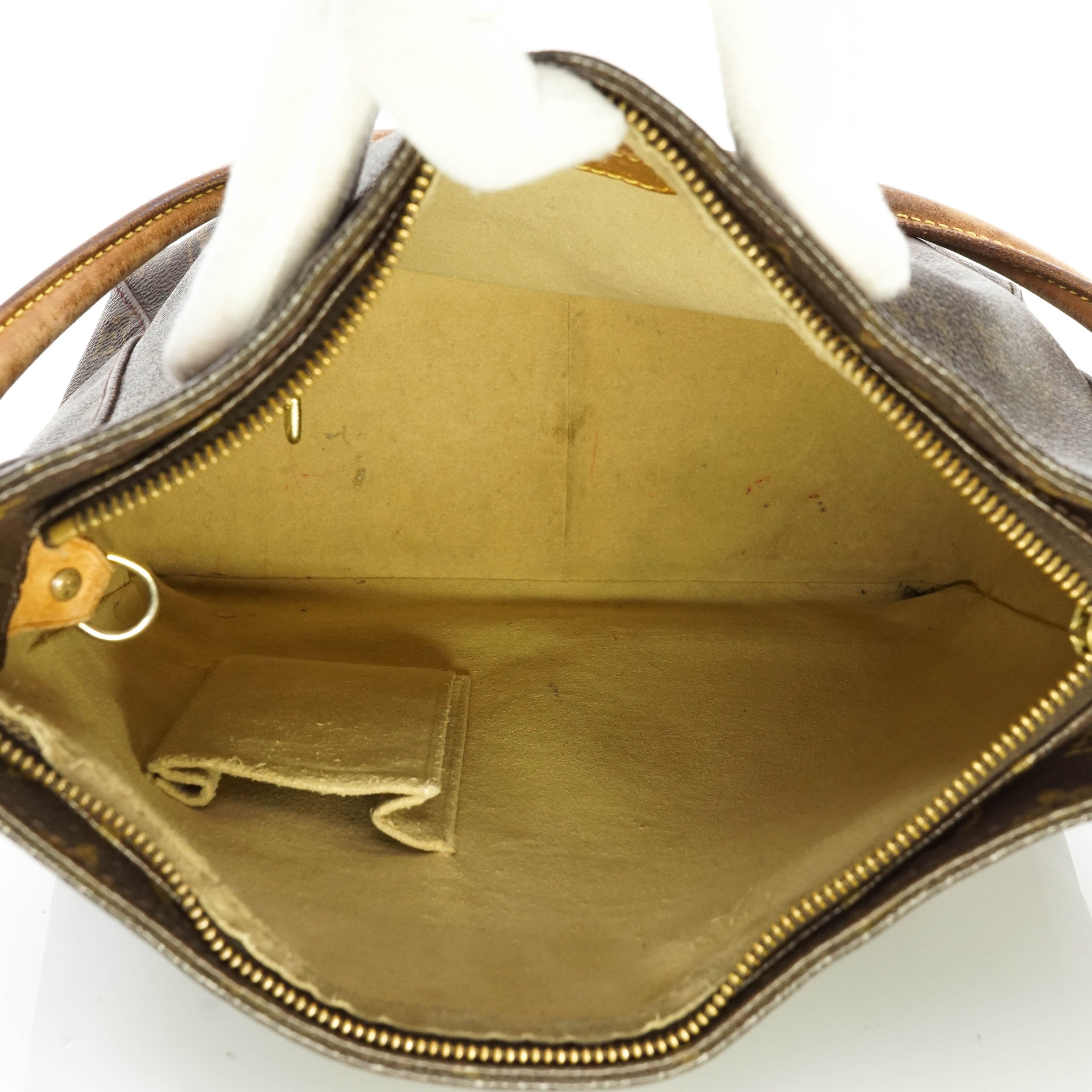 Louis Vuitton Looping Gm Shoulder