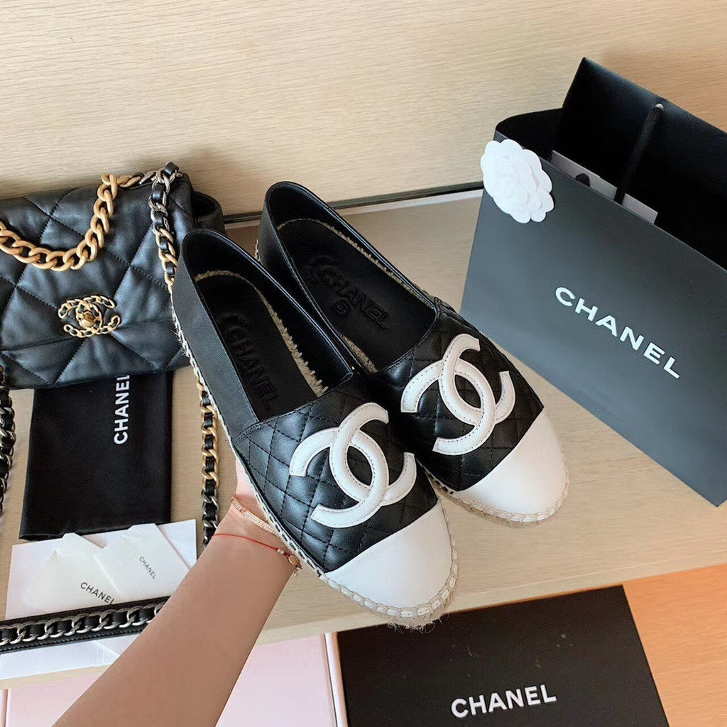 Chanel Quilted Espadrilles Lambskin Leather Spring/Summer Collection Black/White
