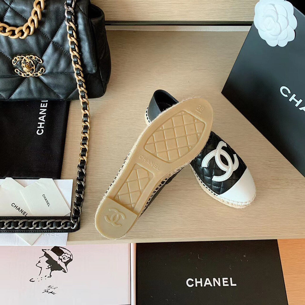 Chanel Quilted Espadrilles Lambskin Leather Spring/Summer Collection Black/White