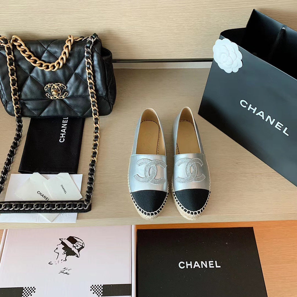 Chanel Espadrilles Shiny Lambskin Leather Spring/Summer Collection Silver/Black