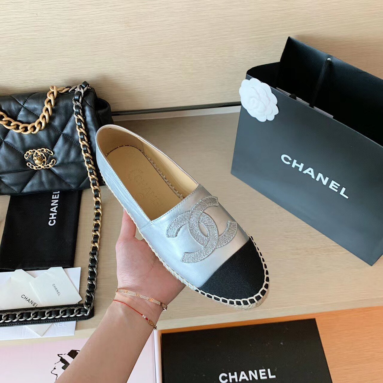 Chanel Espadrilles Shiny Lambskin Leather Spring/Summer Collection Silver/Black