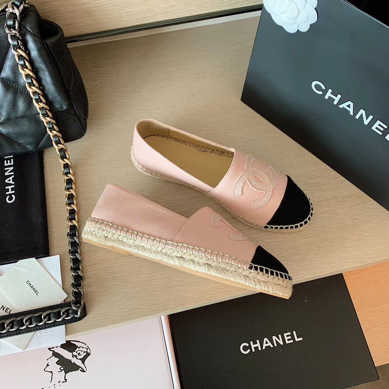 Chanel Espadrilles Shiny Lambskin Leather Spring/Summer Collection Blush/Black