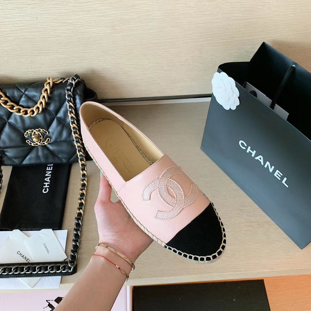 Chanel Espadrilles Shiny Lambskin Leather Spring/Summer Collection Blush/Black