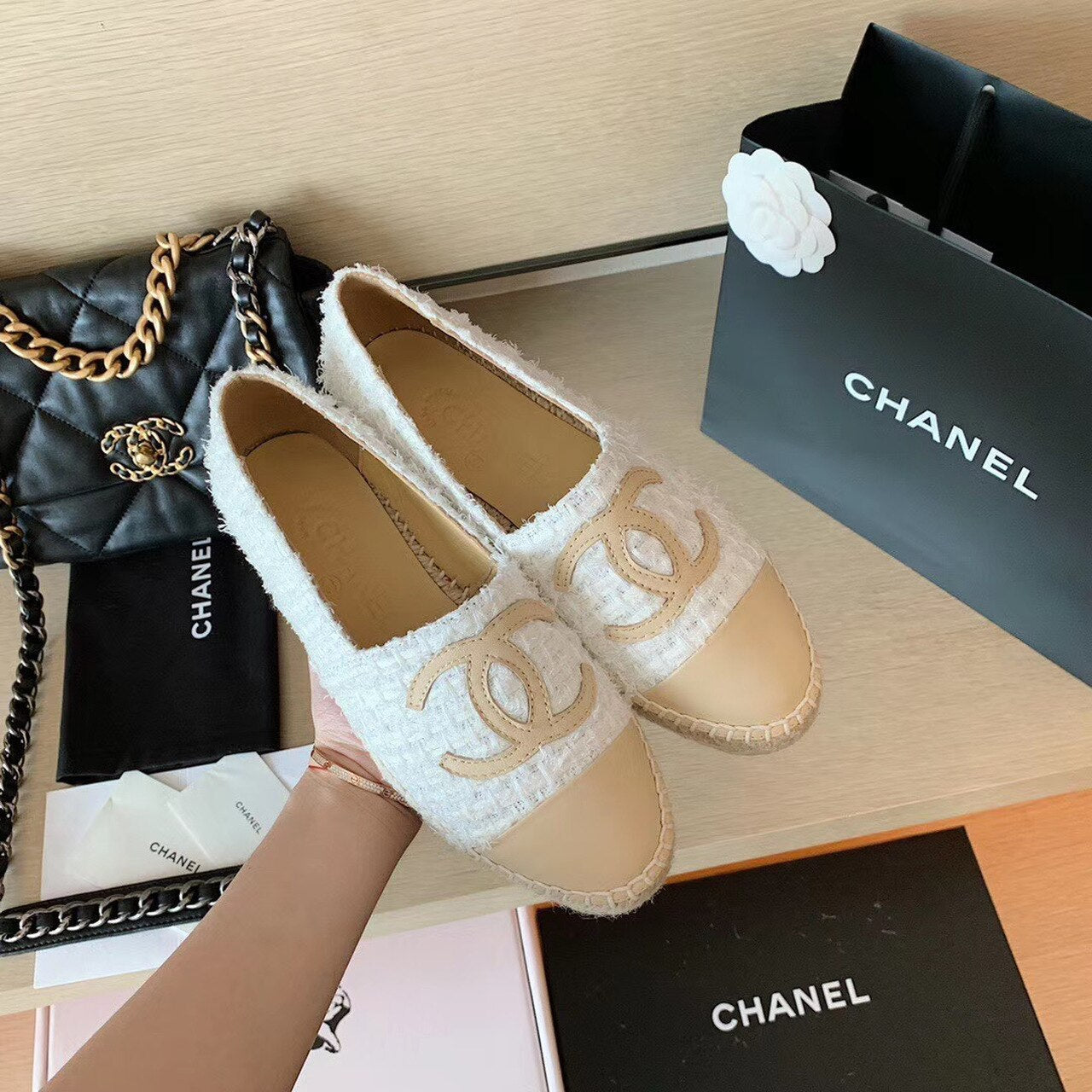Chanel Tweed Espadrilles Lambskin Leather Spring/Summer Collection White/Beige