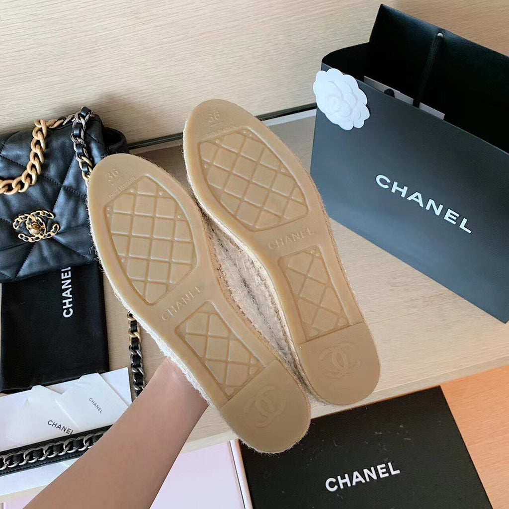 Chanel Tweed Espadrilles Lambskin Leather Spring/Summer Collection White/Beige