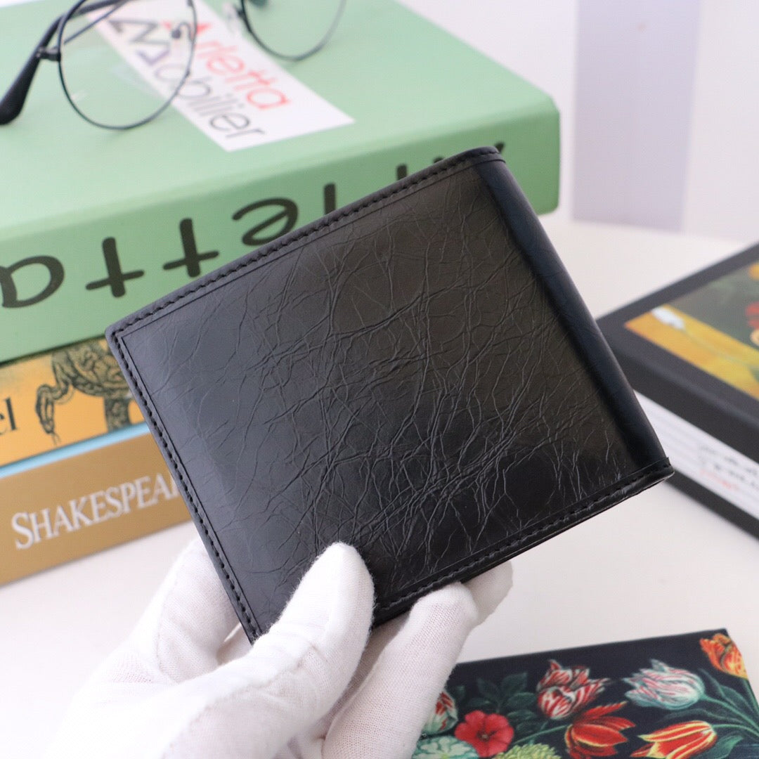 Gucci Bi-Fold Wallet 11cm