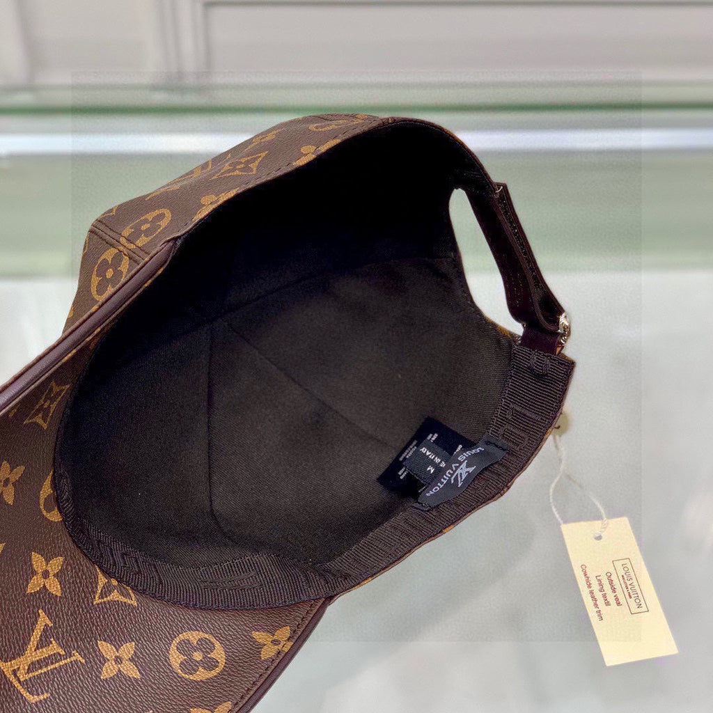 Louis Vuitton Get Ready Cap Brown