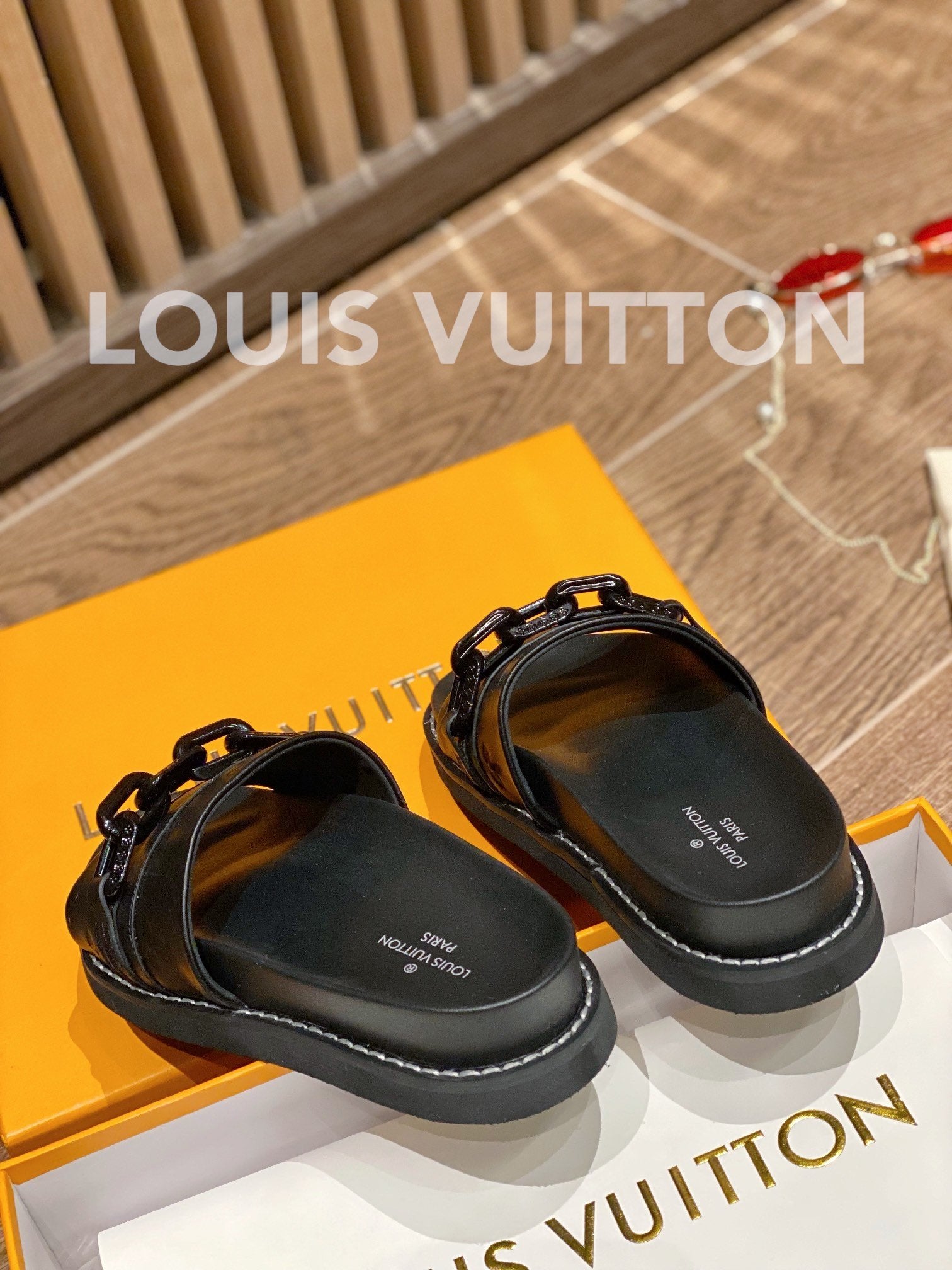 Louis Vuitton Unset Flat Comfort Mule Black
