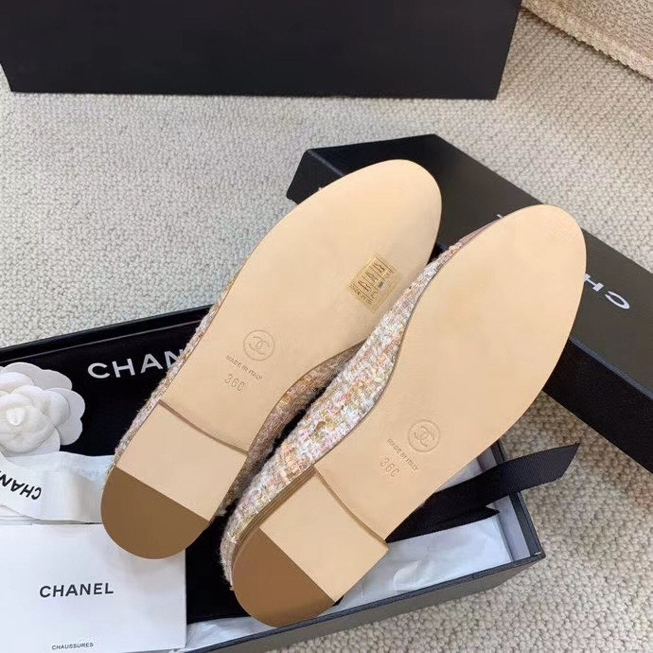 Chanel Ballerina Flats Tweed & Grosgrain Calfskin Leather Spring/Summer Collection, Light Pink