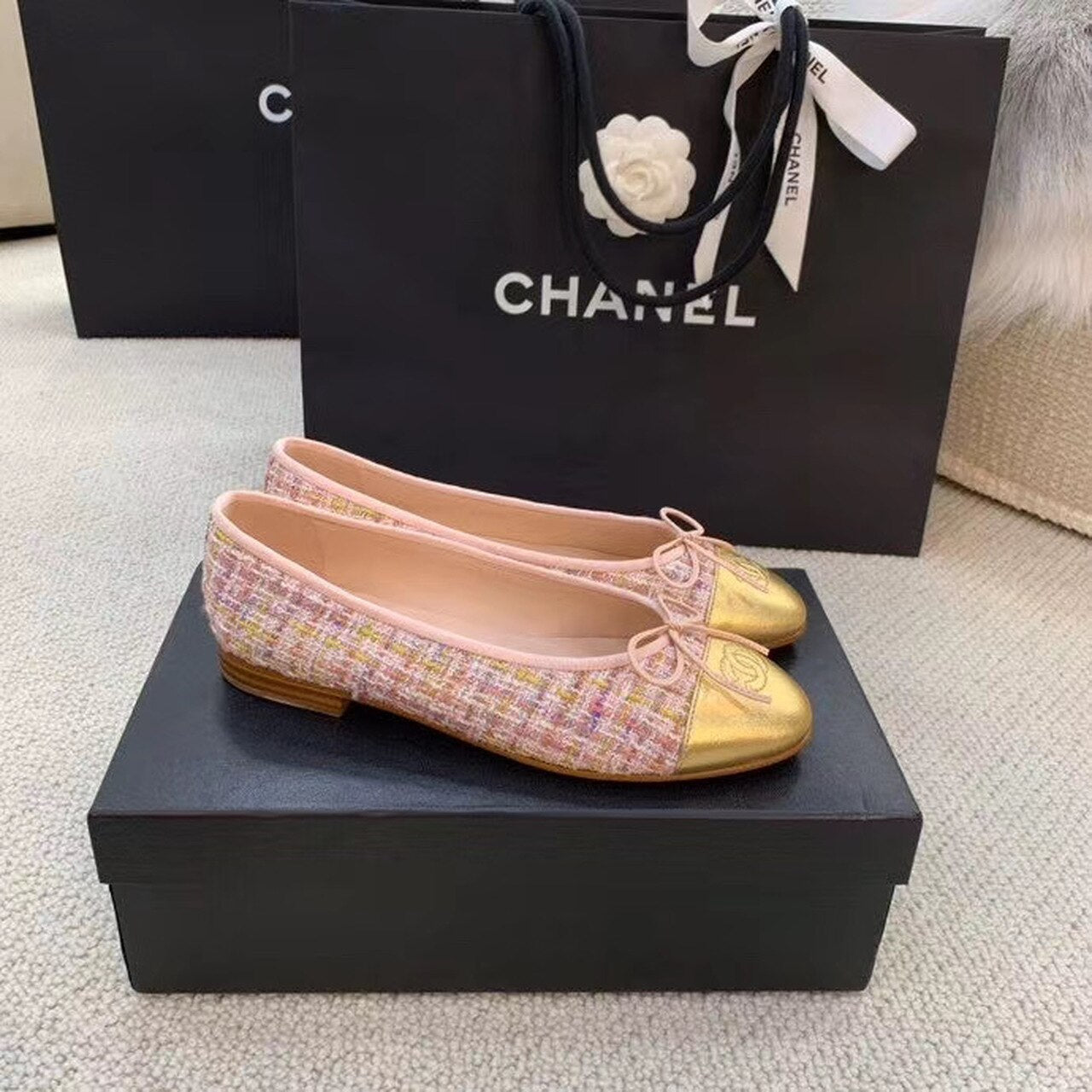 Chanel Ballerina Flats Tweed & Grosgrain Calfskin Leather Spring/Summer Collection Light Pink/Gold