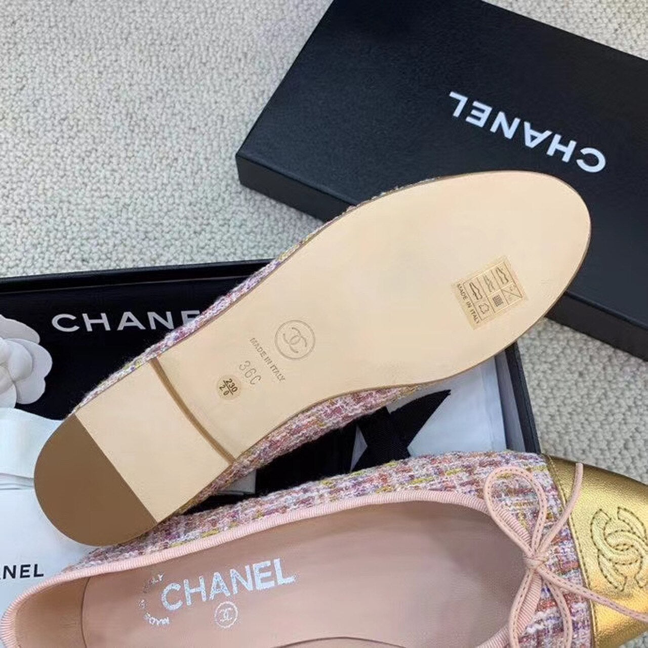 Chanel Ballerina Flats Tweed & Grosgrain Calfskin Leather Spring/Summer Collection Light Pink/Gold