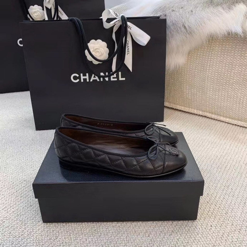 Chanel Quilted Ballerina Flats Calfskin Leather Spring/Summer Collection, Black