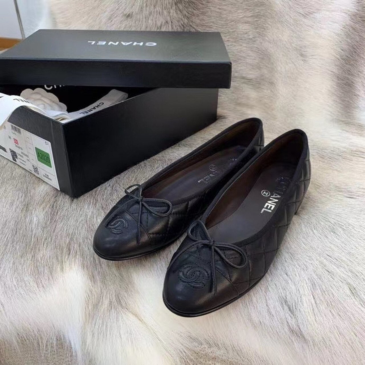 Chanel Quilted Ballerina Flats Calfskin Leather Spring/Summer Collection, Black