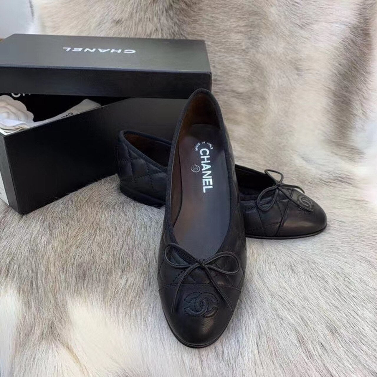 Chanel Quilted Ballerina Flats Calfskin Leather Spring/Summer Collection, Black