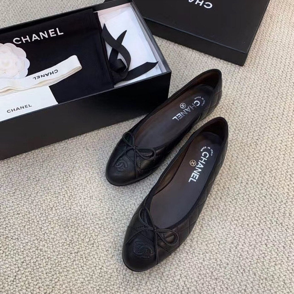 Chanel Quilted Ballerina Flats Calfskin Leather Spring/Summer Collection, Black