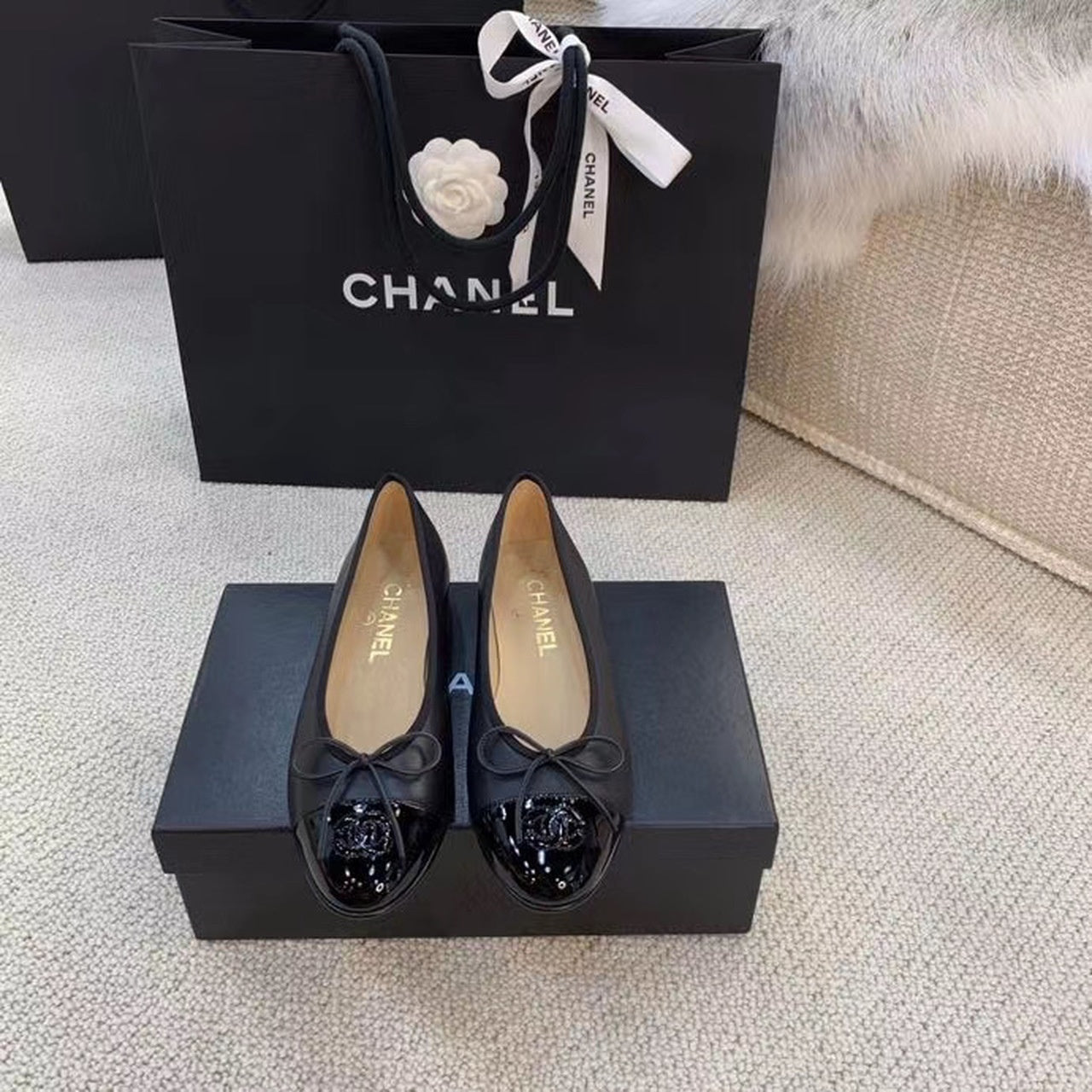 Chanel Ballerina Flats Calfskin Leather Spring/Summer Collection, Black