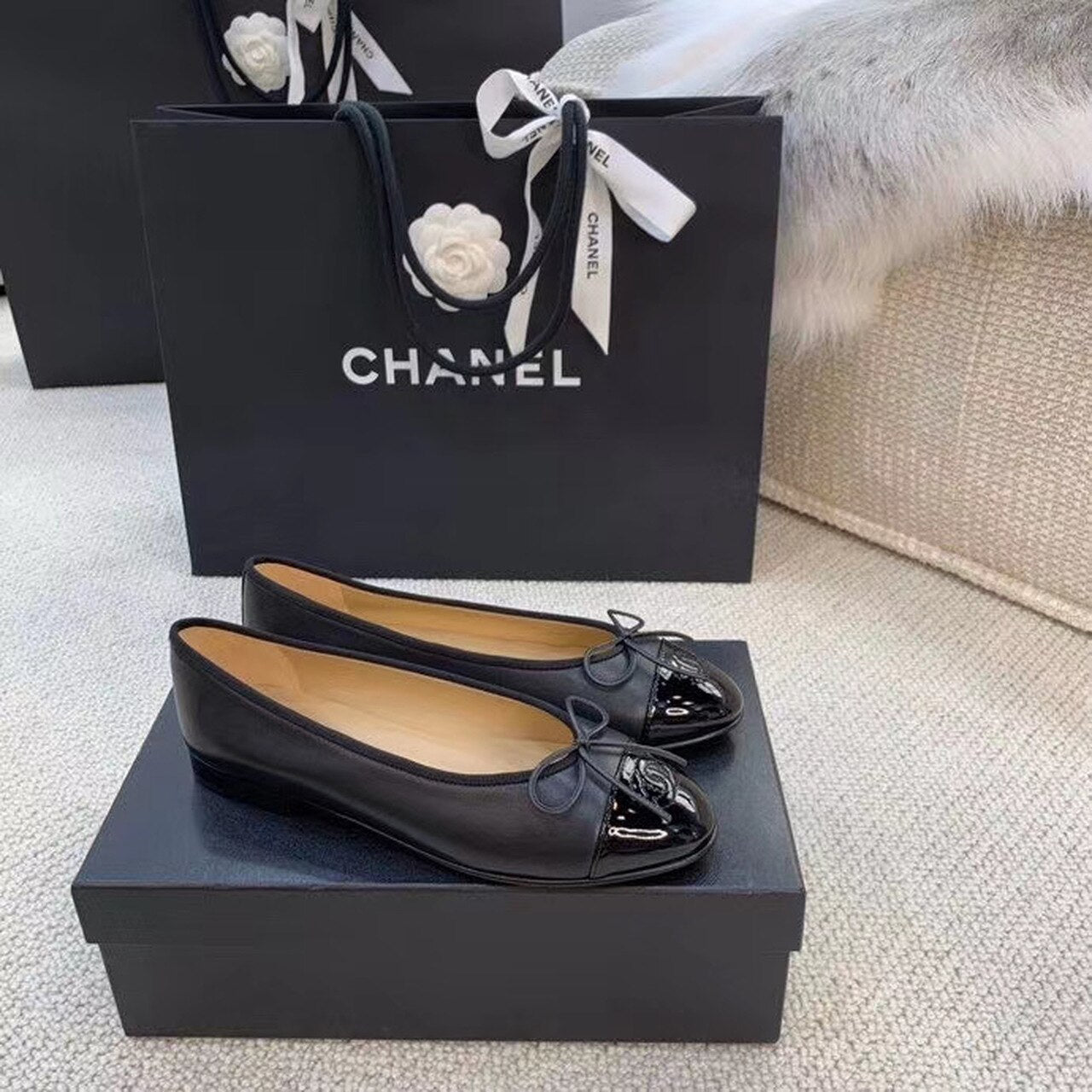 Chanel Ballerina Flats Calfskin Leather Spring/Summer Collection, Black