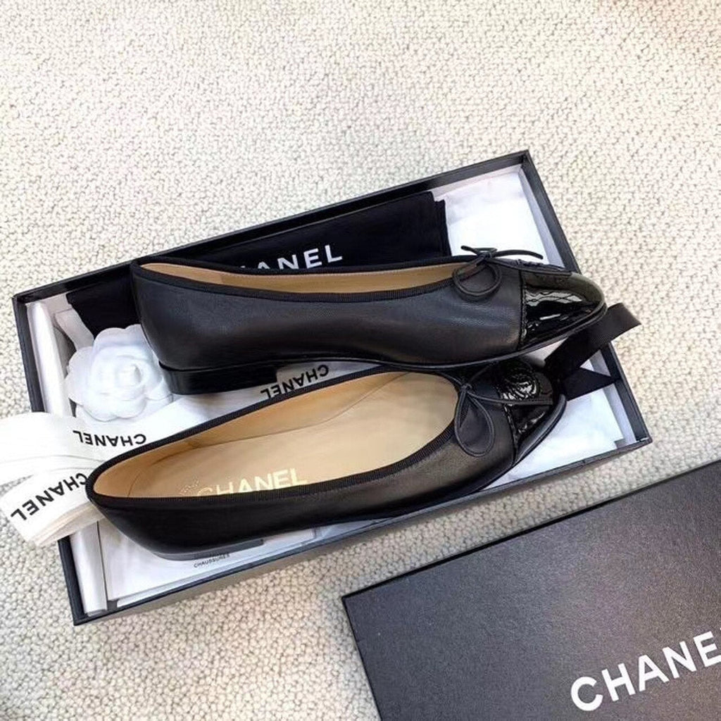Chanel Ballerina Flats Calfskin Leather Spring/Summer Collection, Black