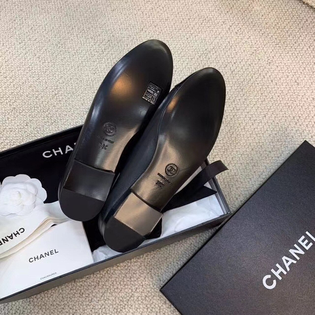 Chanel Ballerina Flats Calfskin Leather Spring/Summer Collection, Black